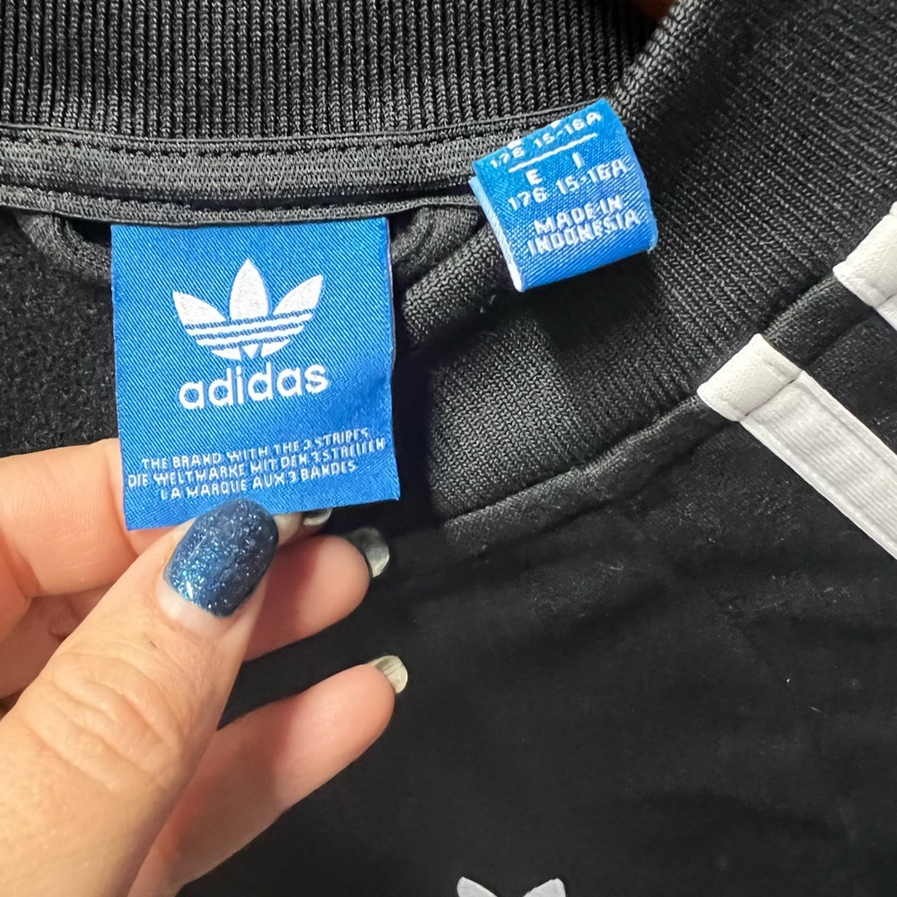 Adidas jacket - Picture 4 of 4